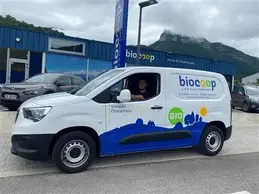 654-biocoop-voreppe-porte-de-chartreuse-magasin-alimentation-bio-biocoop-mobile-voiture.webp