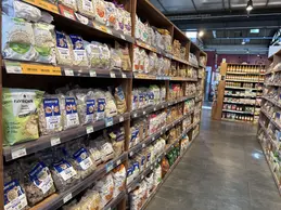 654-biocoop-voreppe-porte-de-chartreuse-magasin-alimentation-bio-sans-gluten-cereale-riz-pate.webp